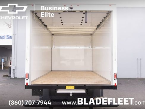 New 2024 Chevrolet Express 4500 w/ Power Convenience Package RWD image 6