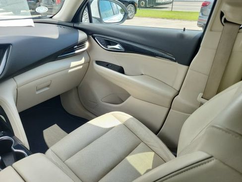 Used 2021 Buick Envision Essence AWD/4WD image 18