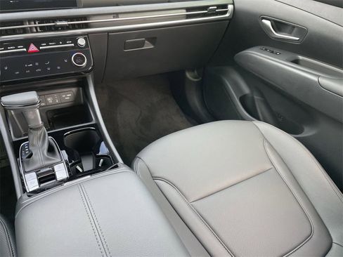 New 2025 Hyundai Tucson SEL image 6