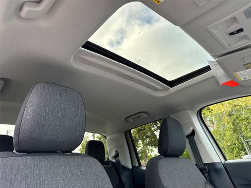 Used 2025 Ford Maverick XLT w/ XLT Luxury Package image 14