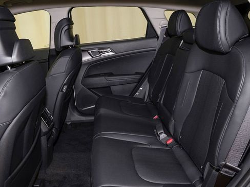 New 2026 Kia Sportage EX AWD/4WD image 10