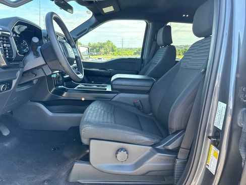 Used 2023 Ford F150 XL w/ STX Appearance Package RWD image 6