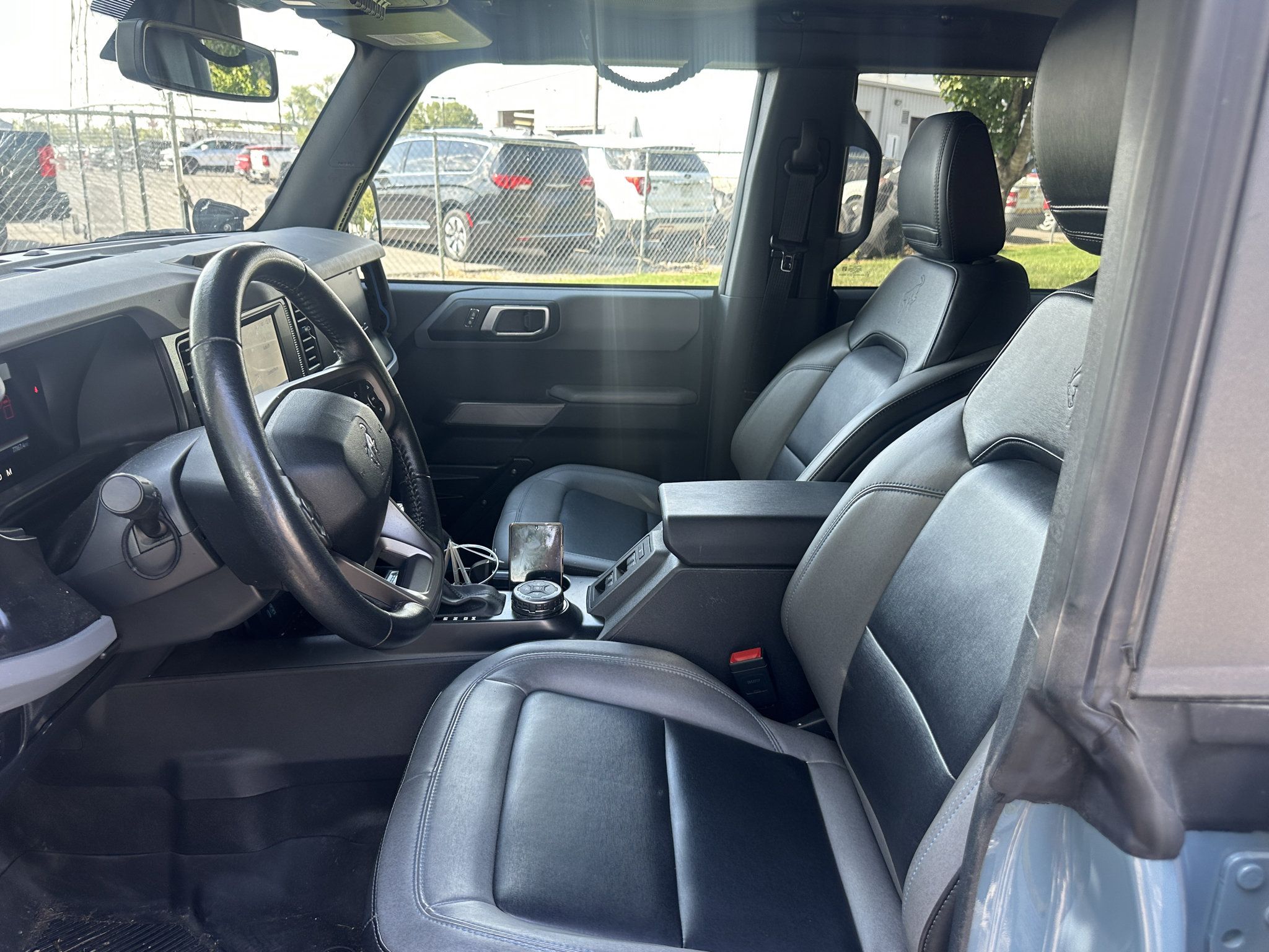 Used 2022 Ford Bronco Black Diamond AWD/4WD image 17