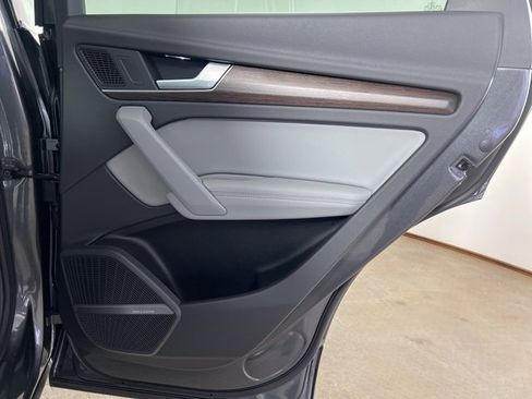 Certified 2022 Audi Q5 2.0T Premium Plus w/ Premium Plus Package image 16