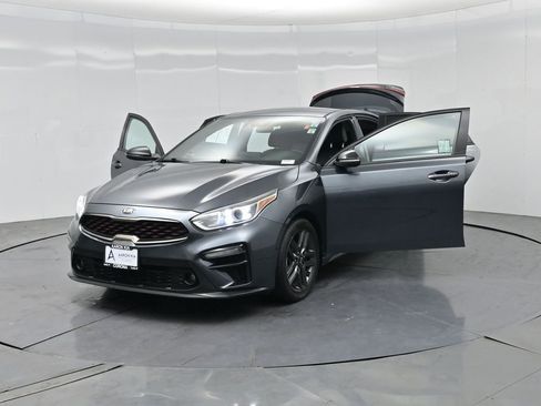 Used 2021 Kia Forte GT-Line FWD image 30
