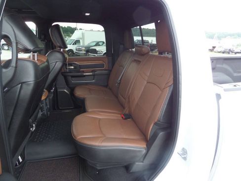 Used 2019 RAM 3500 Limited AWD/4WD image 8
