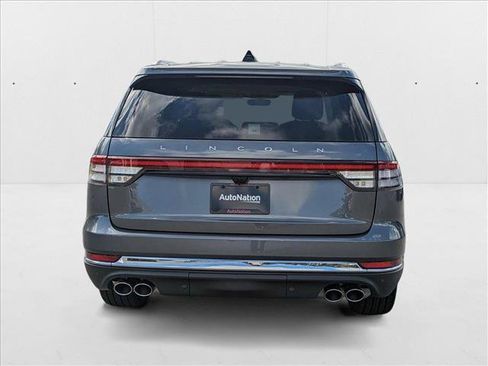 New 2025 Lincoln Aviator Reserve w/ Illumination Package image 9