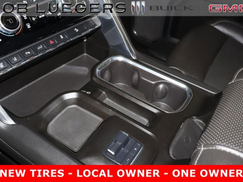 Used 2024 GMC Sierra 2500 Denali w/ Denali Reserve Package image 27