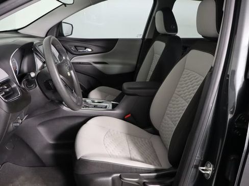 Used 2020 Chevrolet Equinox LS FWD image 14