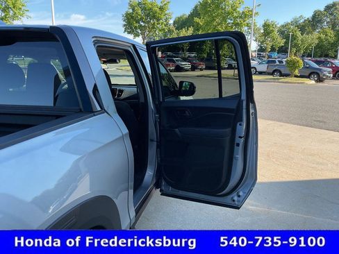 Used 2025 Honda Ridgeline Sport+ image 19