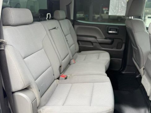 Used 2018 GMC Sierra 1500 4x4 Crew Cab w/ Sierra Convenience Package image 12