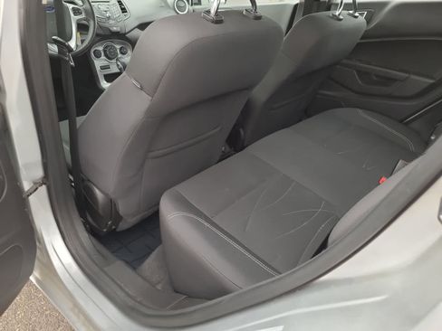 Used 2016 Ford Fiesta SE image 20