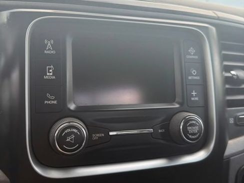 Used 2016 RAM 2500 Tradesman w/ Chrome Appearance Group AWD/4WD image 21