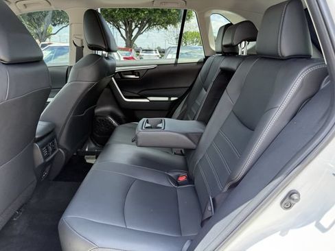 Used 2025 Toyota RAV4 XLE Premium FWD image 26