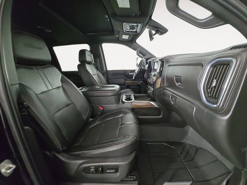 Used 2020 Chevrolet Silverado 3500 High Country image 15