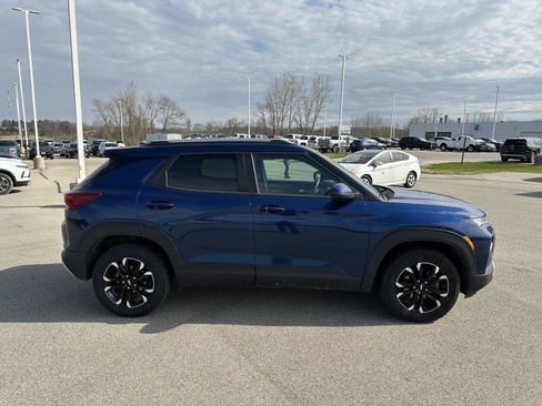 Used 2022 Chevrolet TrailBlazer LT AWD/4WD image 10