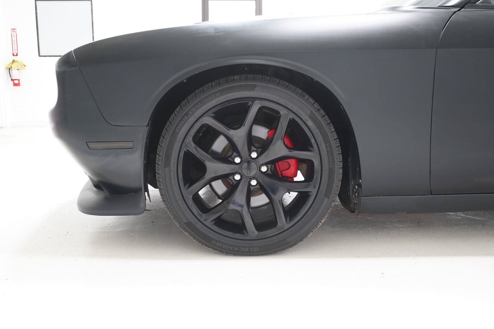 Used 2017 Dodge Challenger R/T RWD image 26