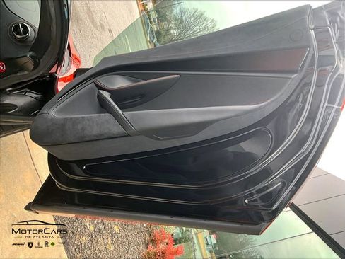 Used 2020 McLaren 720S image 20