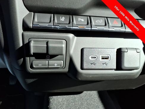 New 2026 Chevrolet Silverado 2500 Custom w/ Custom Value Package image 25