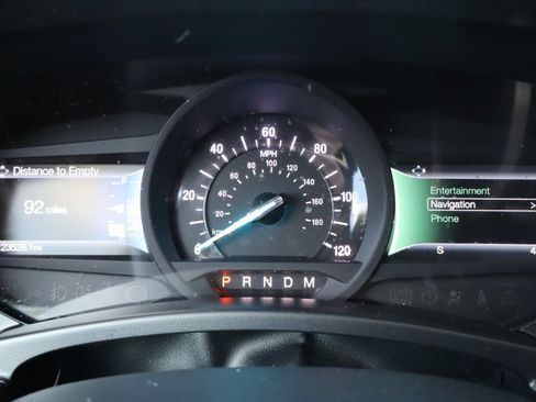 Used 2015 Ford Expedition Limited w/ Equipment Group 301A AWD/4WD image 35