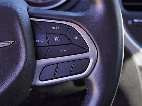 Certified 2022 Chrysler 300 Touring L image 26