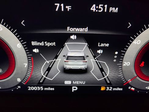 Certified 2024 Nissan Pathfinder Platinum w/ Cargo Package image 38