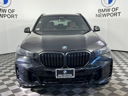Certified 2025 BMW X5 xDrive40i w/ M Sport Package AWD/4WD image 4