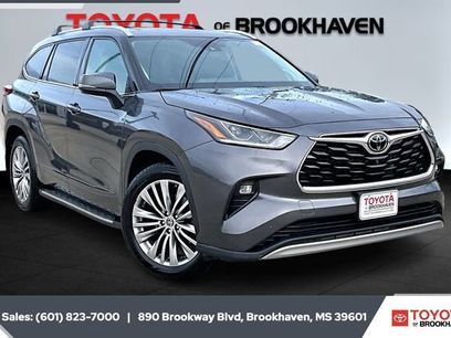 Used 2022 Toyota Highlander Platinum