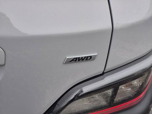 Used 2023 Hyundai Kona SEL w/ Cargo Package AWD/4WD image 6
