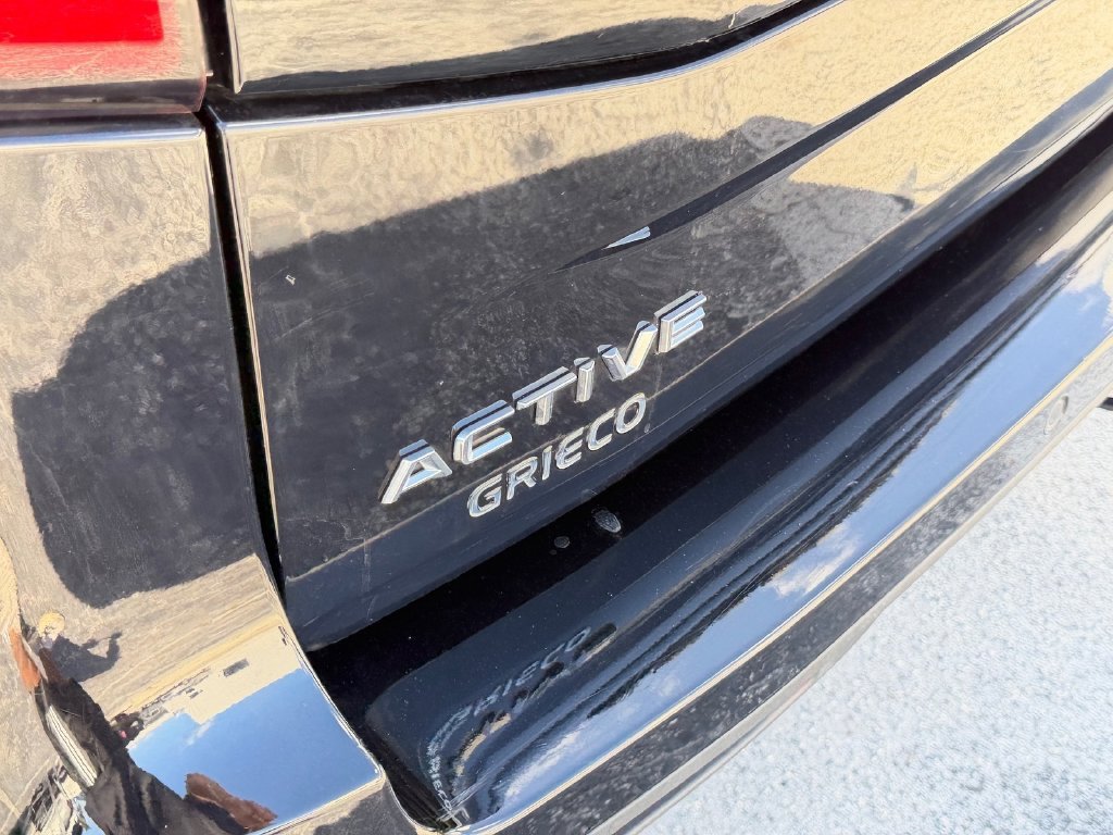 Used 2025 Ford Expedition Active RWD image 15