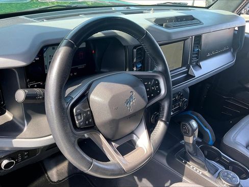 Used 2023 Ford Bronco Black Diamond w/ Sasquatch Package AWD/4WD image 14