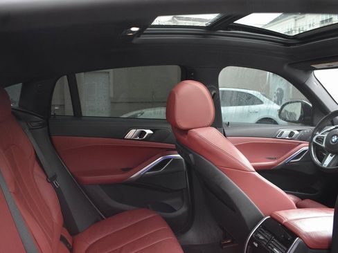 Used 2021 BMW X6 sDrive40i w/ M Sport Package image 25