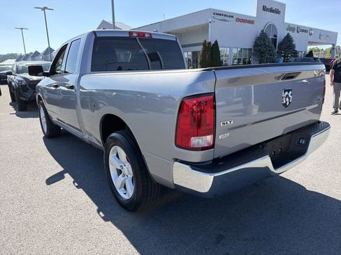 Used 2024 RAM 1500 Classic SLT AWD/4WD image 9
