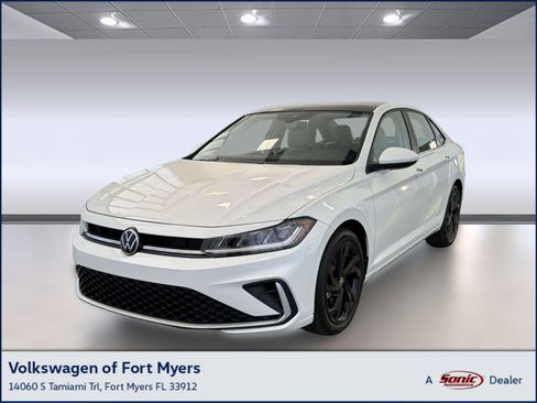 New 2026 Volkswagen Jetta SE FWD image 1