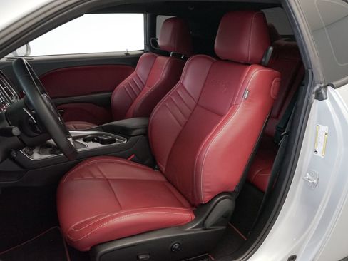Used 2023 Dodge Challenger SRT Hellcat RWD image 3