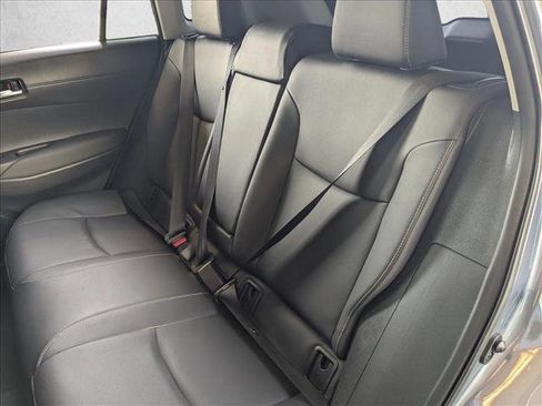 Used 2023 Toyota Corolla Cross XLE w/ Convenience Package FWD image 20