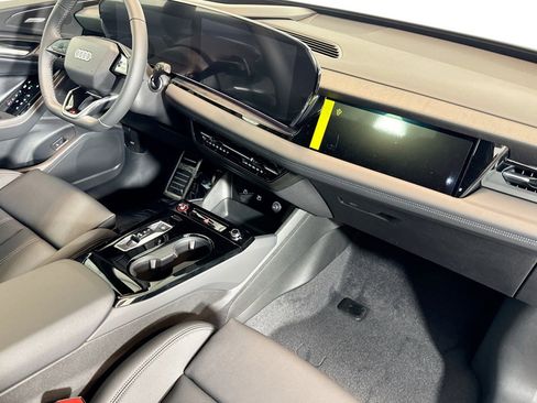 New 2027 Audi SQ6 e-tron Premium Plus image 26