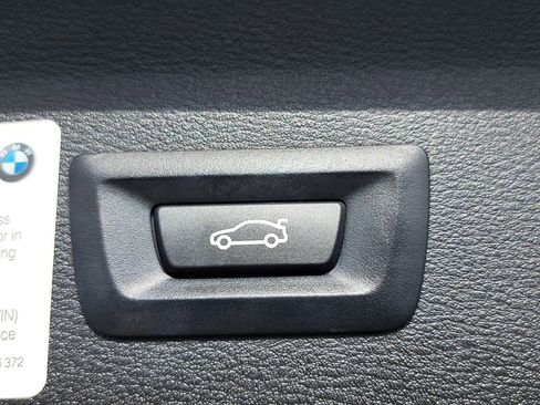 Used 2018 BMW X1 sDrive28i image 13