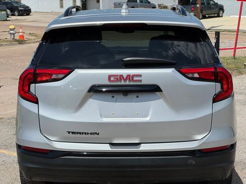 Used 2021 GMC Terrain SLT w/ Elevation Edition FWD image 5