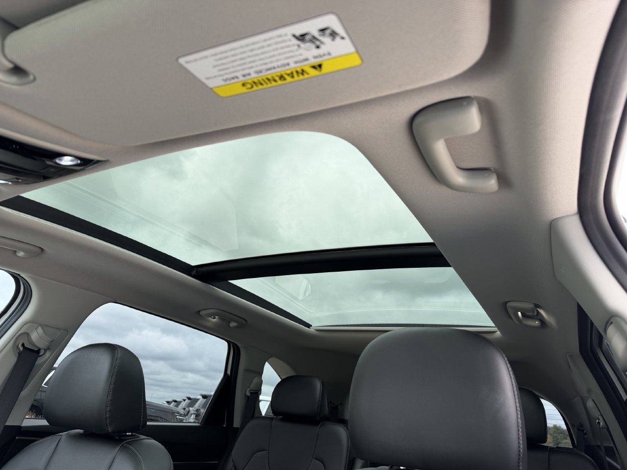 Used 2022 Kia Sorento SX AWD/4WD image 22