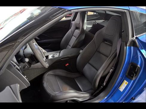 Used 2016 Chevrolet Corvette Stingray Coupe w/ Carbon Flash Badge Package RWD image 11