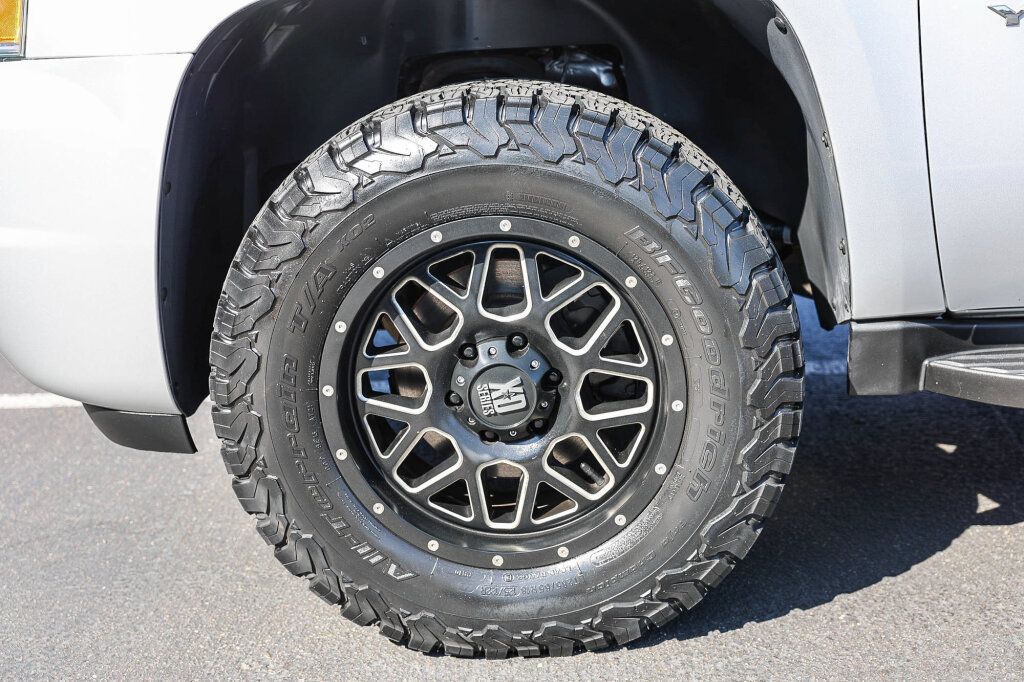 Used 2014 GMC Yukon XL SLT RWD image 27