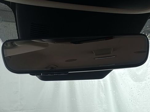 New 2026 Kia Carnival EX image 36