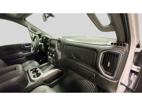 Certified 2022 Chevrolet Silverado 3500 LTZ w/ LTZ Plus Package image 17