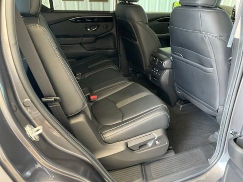 Certified 2025 Honda Pilot EX-L image 24