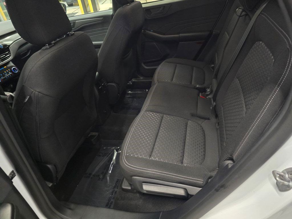 Used 2024 Ford Escape Active AWD/4WD image 26