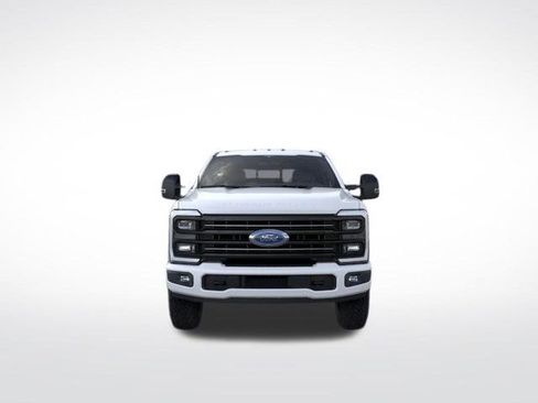New 2026 Ford F250 Platinum w/ Tremor Off-Road Package image 9