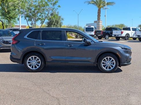 Used 2025 Honda CR-V EX image 6