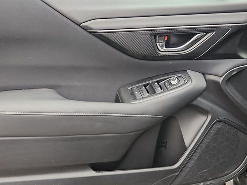 Certified 2025 Subaru Outback Premium AWD/4WD image 11