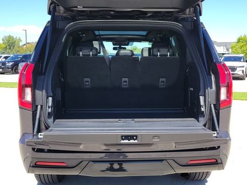 Certified 2025 Ford Expedition Platinum w/ Stealth Appearance Package AWD/4WD image 14